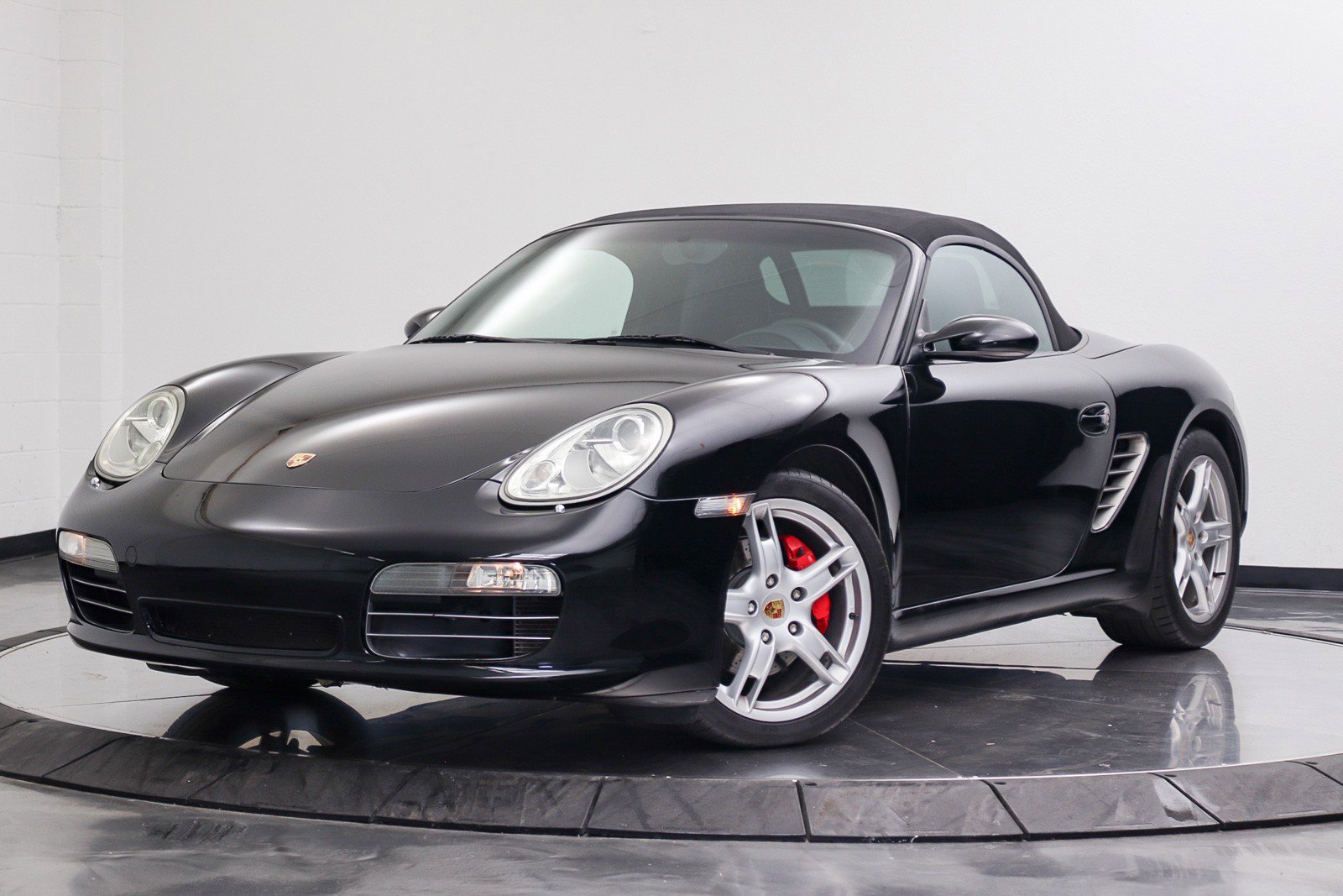 Used 2006 Porsche Boxster S RWD image 2