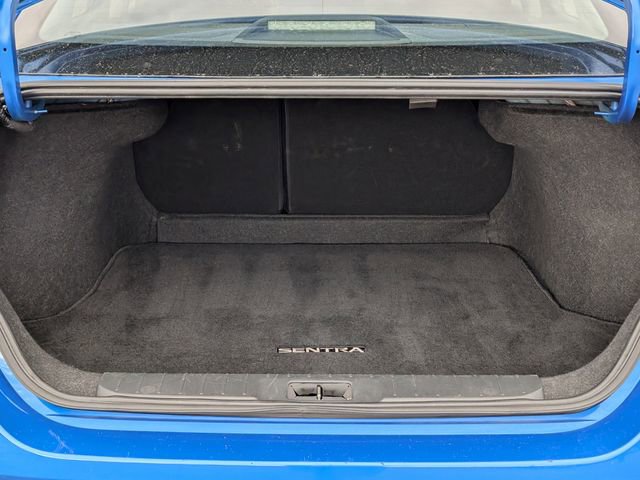 Used 2024 Nissan Sentra SV FWD image 9