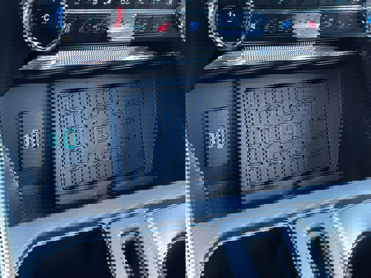 Used 2024 Ford F150 Platinum w/ Equipment Group 702A High image 52