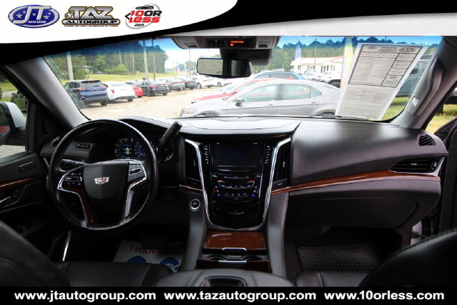 Used 2019 Cadillac Escalade ESV Premium Luxury AWD/4WD image 13