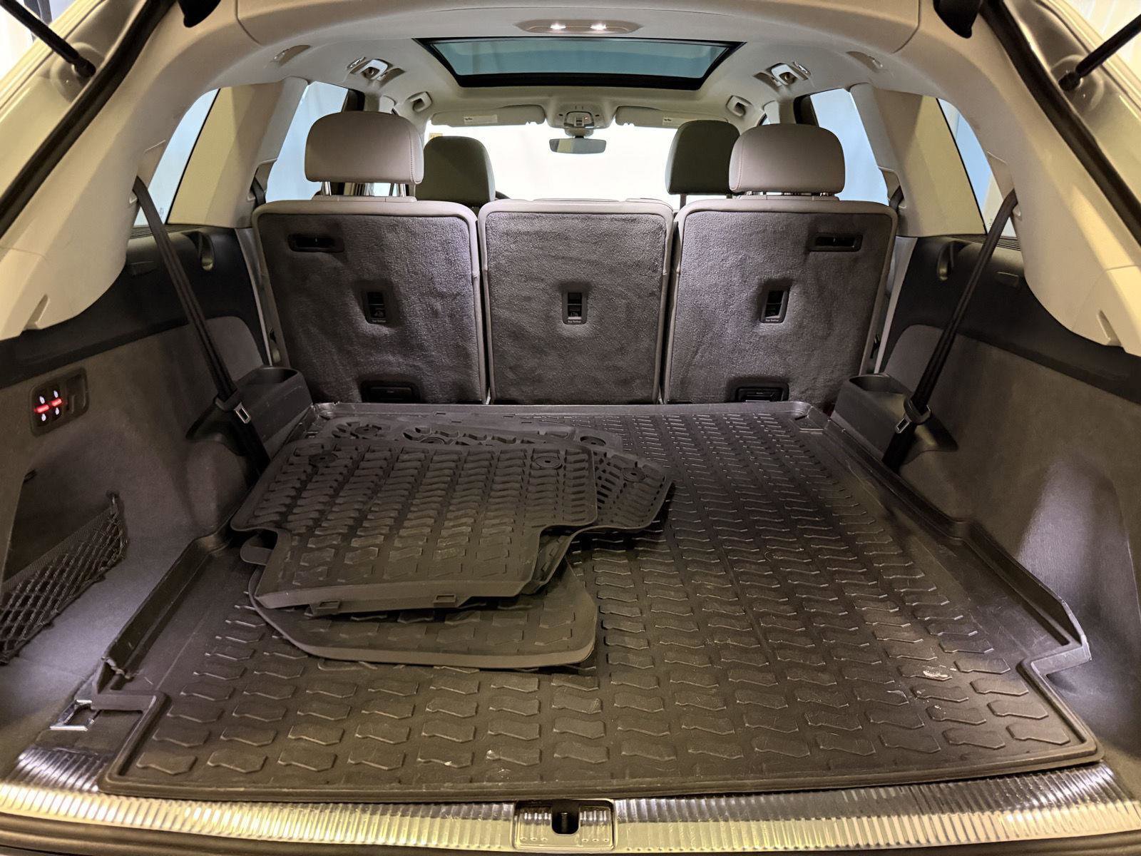 Used 2019 Audi Q7 2.0T Premium w/ Cold Weather Package image 28