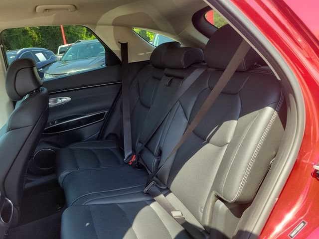 Used 2025 Genesis GV70 2.5T AWD/4WD image 12