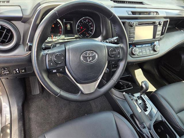 Used 2017 Toyota RAV4 SE AWD/4WD image 10