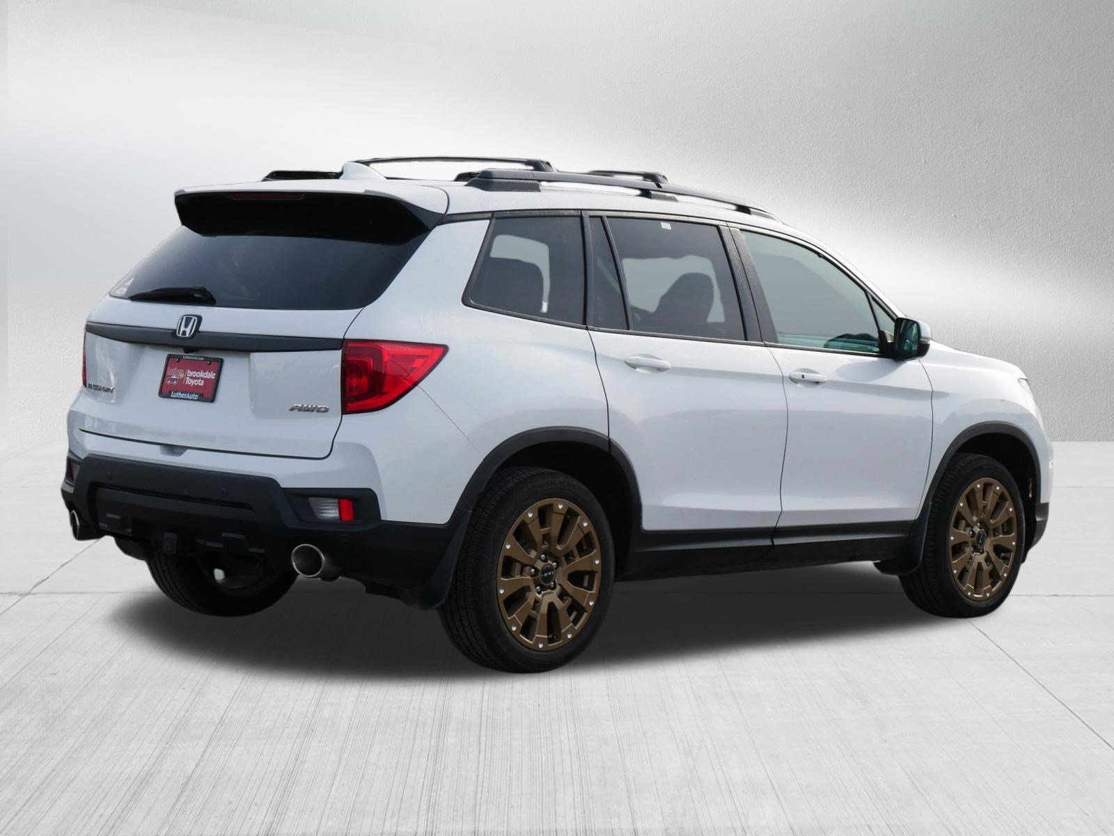 Used 2023 Honda Passport EX-L image 7