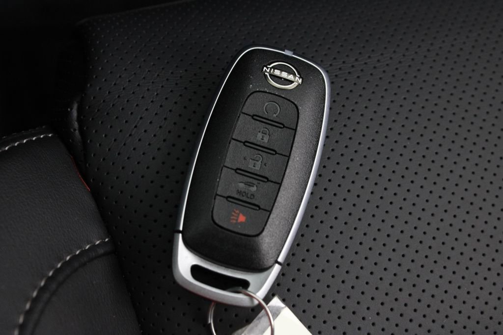 Certified 2024 Nissan Rogue Platinum w/ Platinum Premium Package image 33