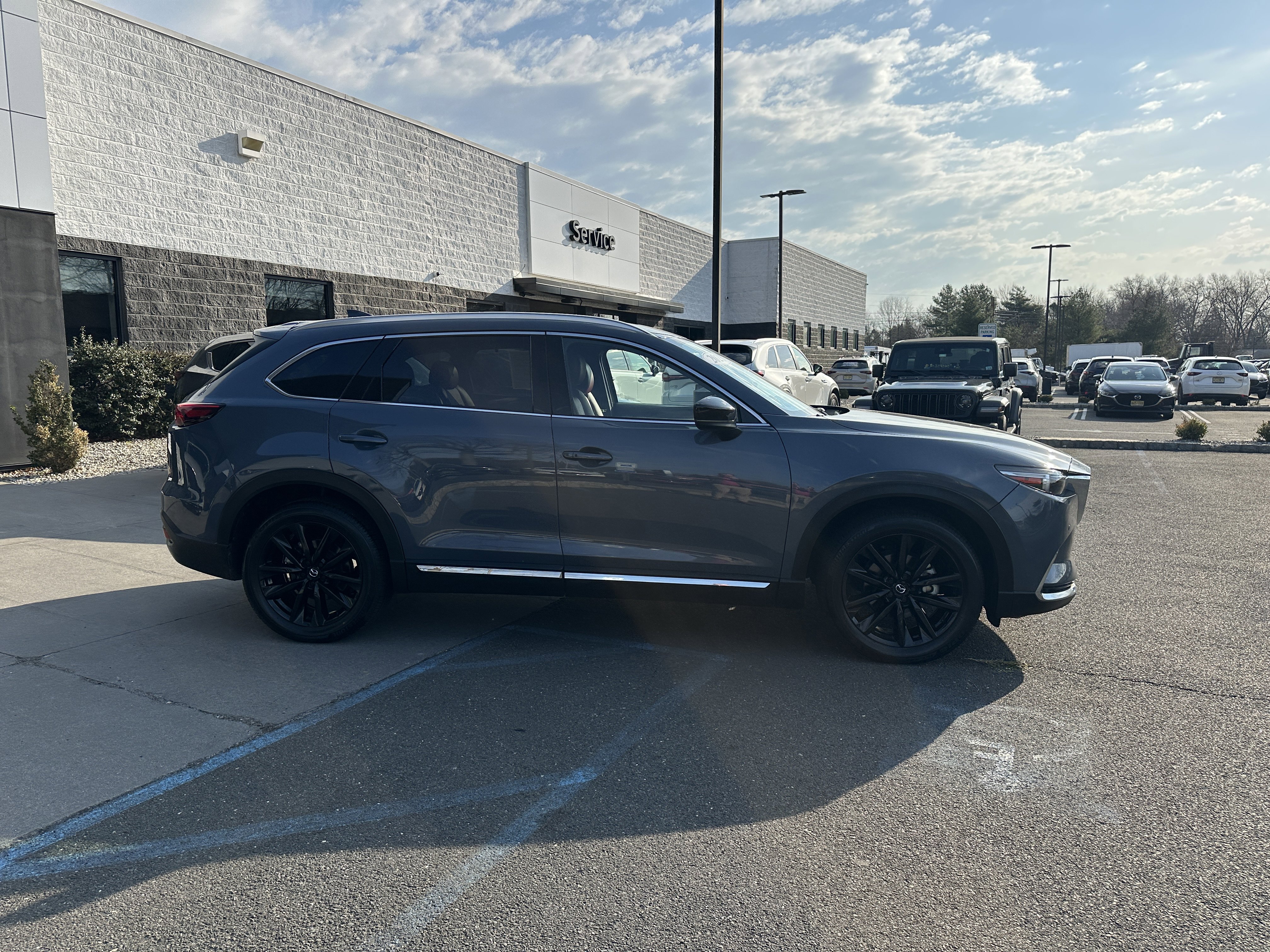 Certified 2023 MAZDA CX-9 Carbon Edition image 11