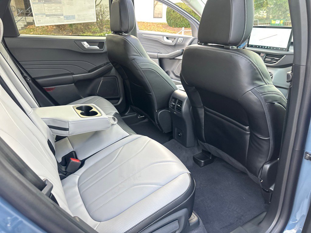 New 2026 Ford Escape SE w/ PHEV Premium Package image 45