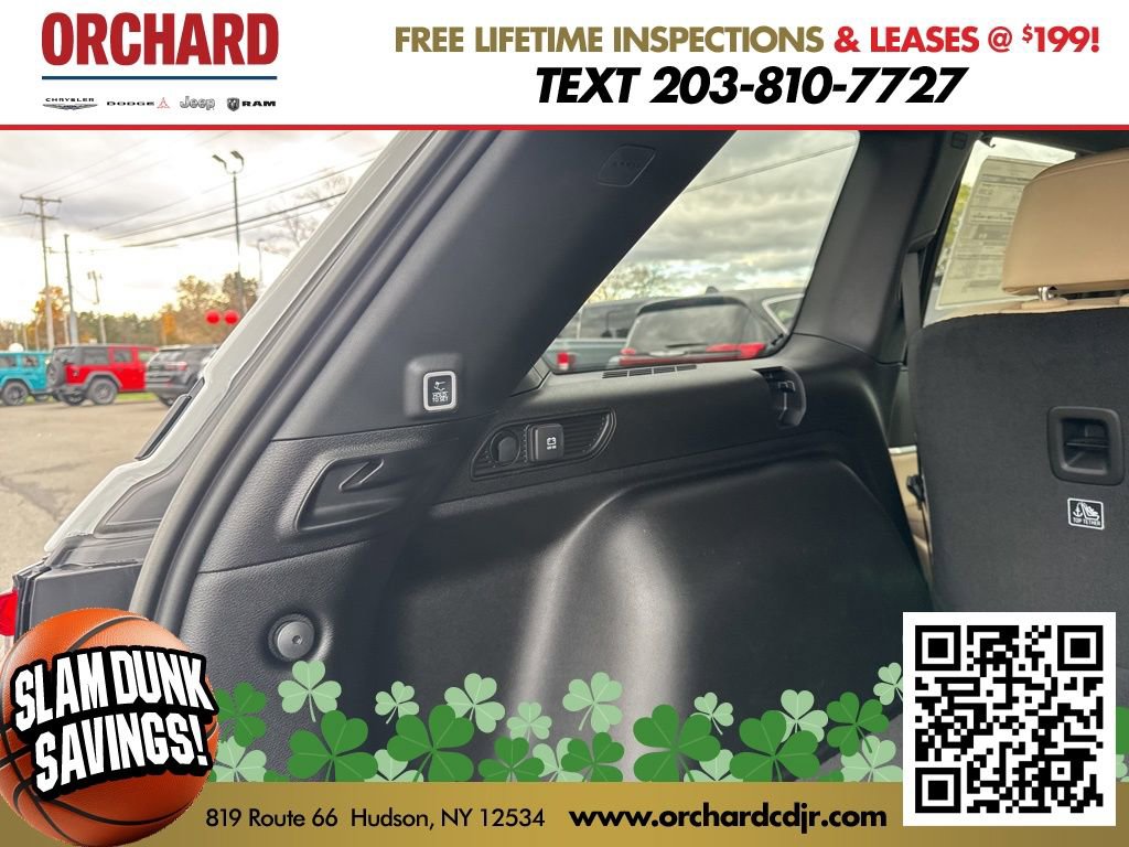 New 2025 Jeep Grand Cherokee Limited w/ Luxury Tech Group II image 13