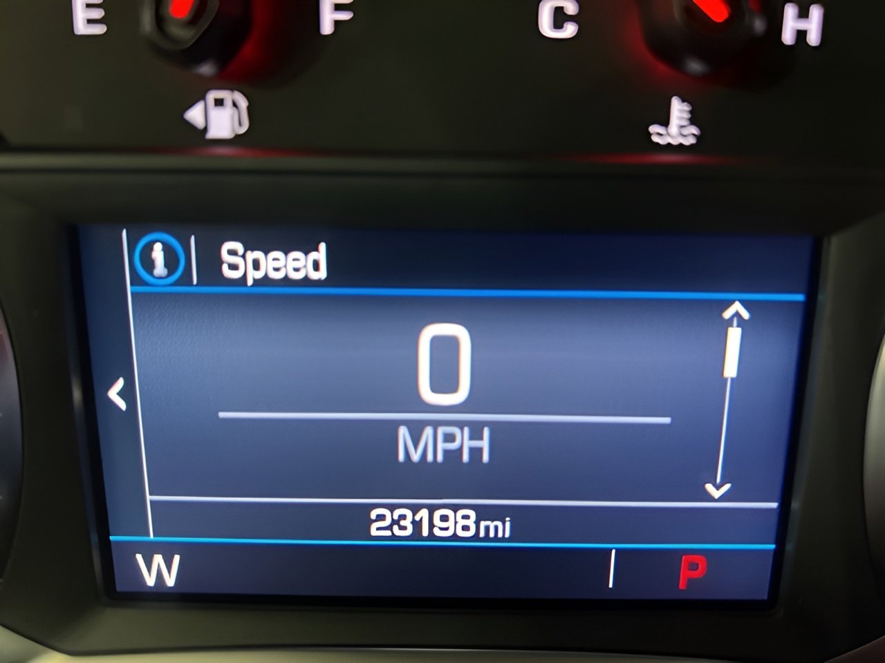 Used 2024 GMC Terrain SLE image 47