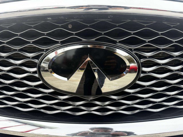 Used 2021 INFINITI QX50 Luxe image 11