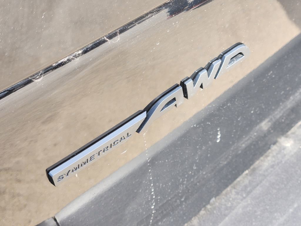 New 2026 Subaru Outback Limited image 8