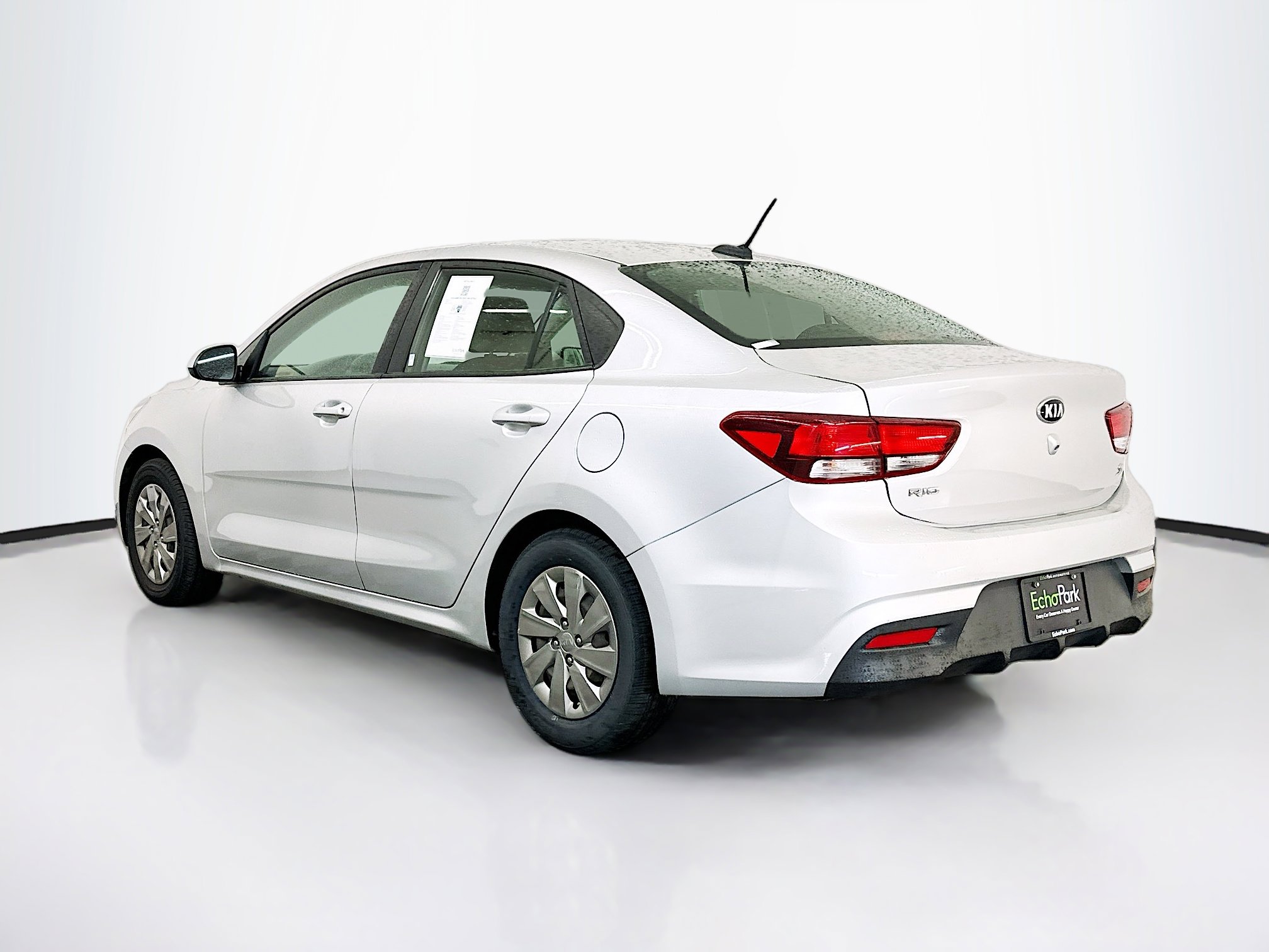 Used 2019 Kia Rio S image 5