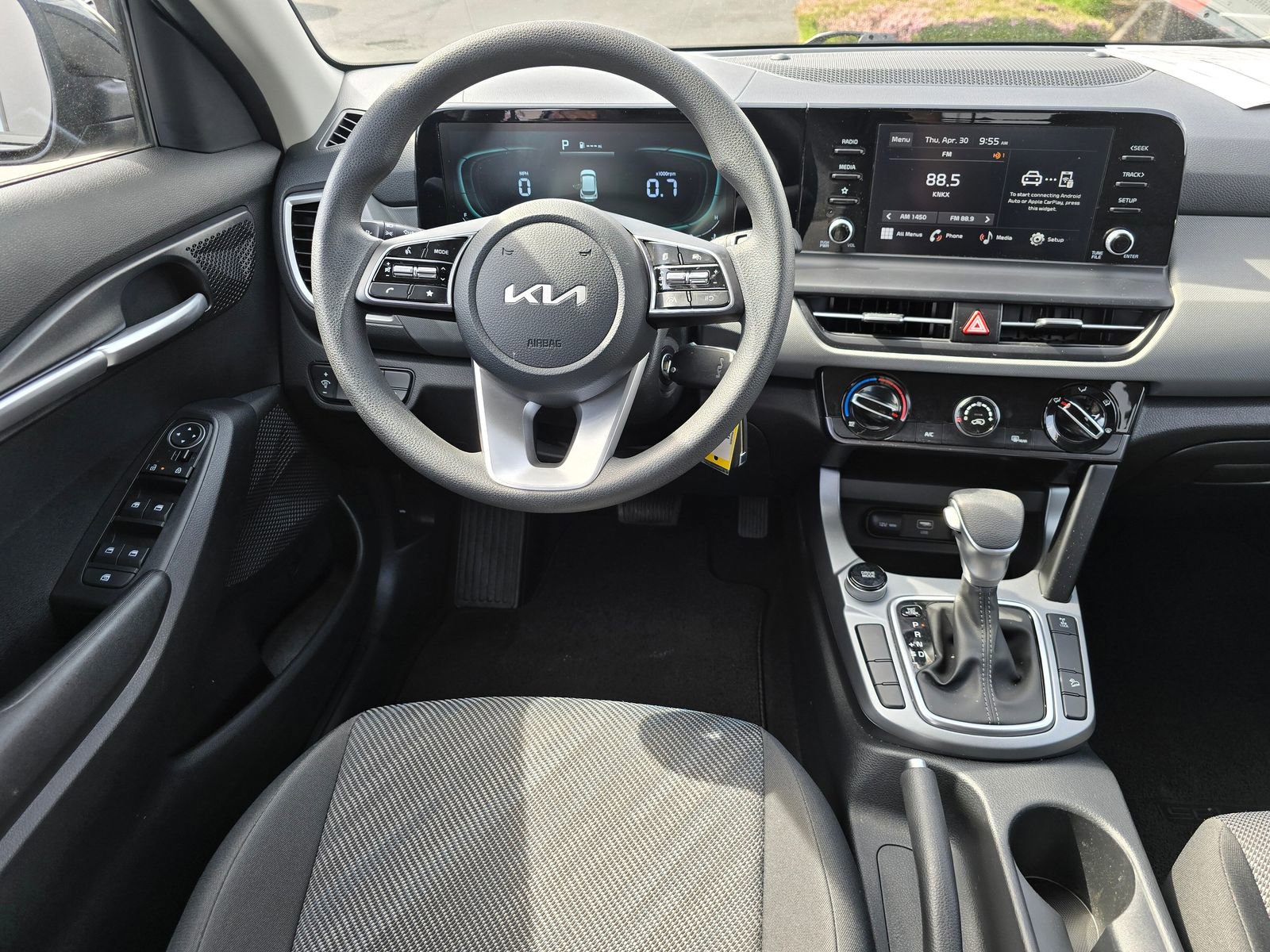 Used 2025 Kia Seltos LX AWD/4WD image 27