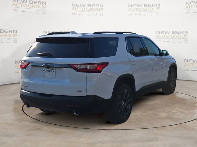Used 2021 Chevrolet Traverse RS w/ LPO, Cargo Package FWD image 5