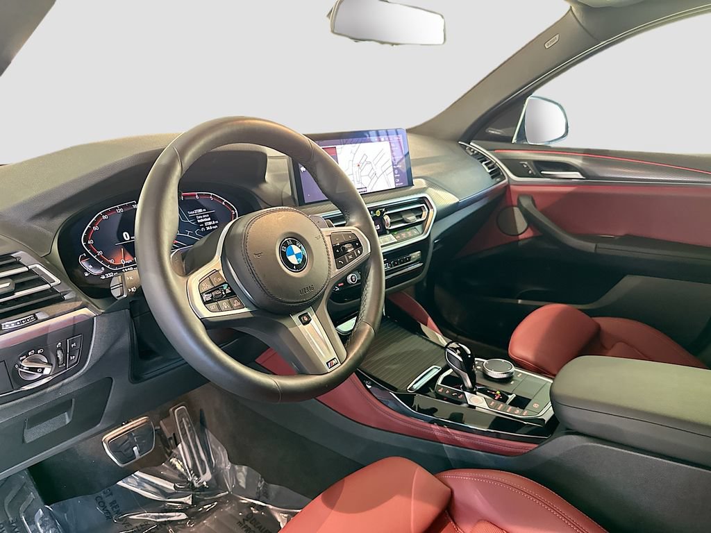 Used 2024 BMW X4 xDrive30i w/ Premium Package AWD/4WD image 9