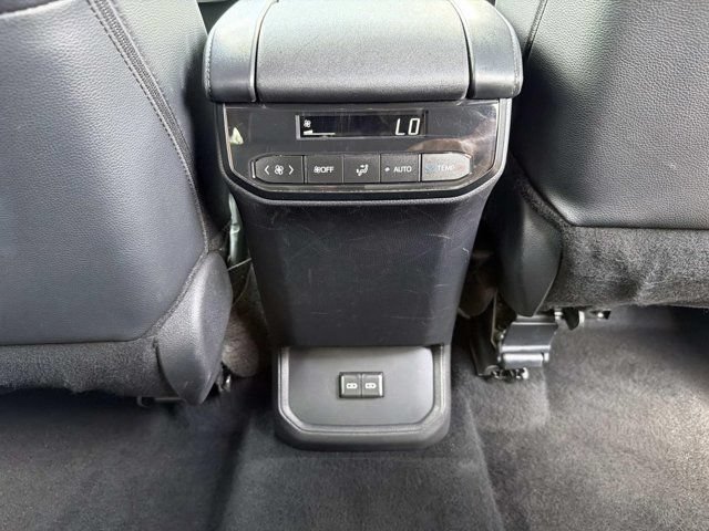 Used 2025 Toyota Highlander XSE AWD/4WD image 22