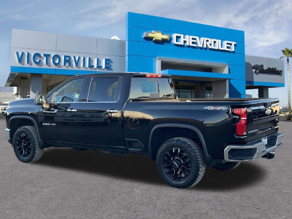 Certified 2025 Chevrolet Silverado 2500 LTZ w/ LTZ Premium Package AWD/4WD image 11