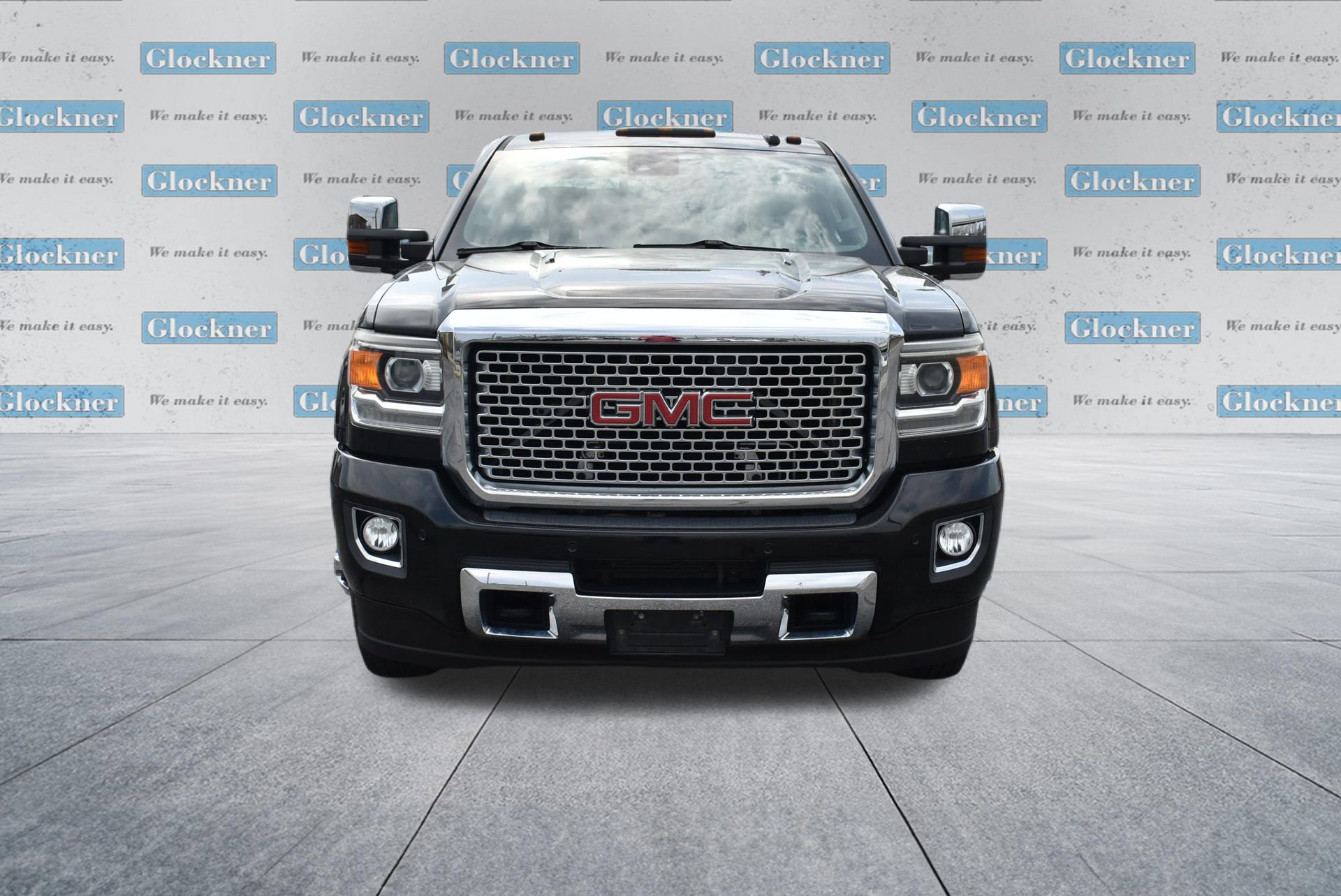 Used 2016 GMC Sierra 3500 Denali w/ Duramax Plus Package image 2