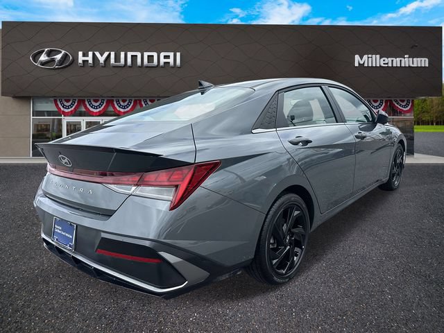 Used 2026 Hyundai Elantra SEL Sport Premium FWD image 4