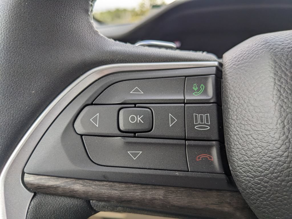 New 2026 Jeep Grand Cherokee Limited RWD image 24