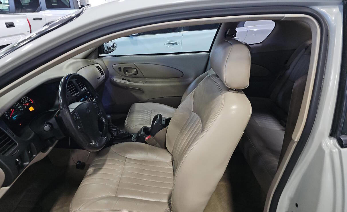 Used 2003 Chevrolet Monte Carlo SS w/ Preferred Equipment Group image 13