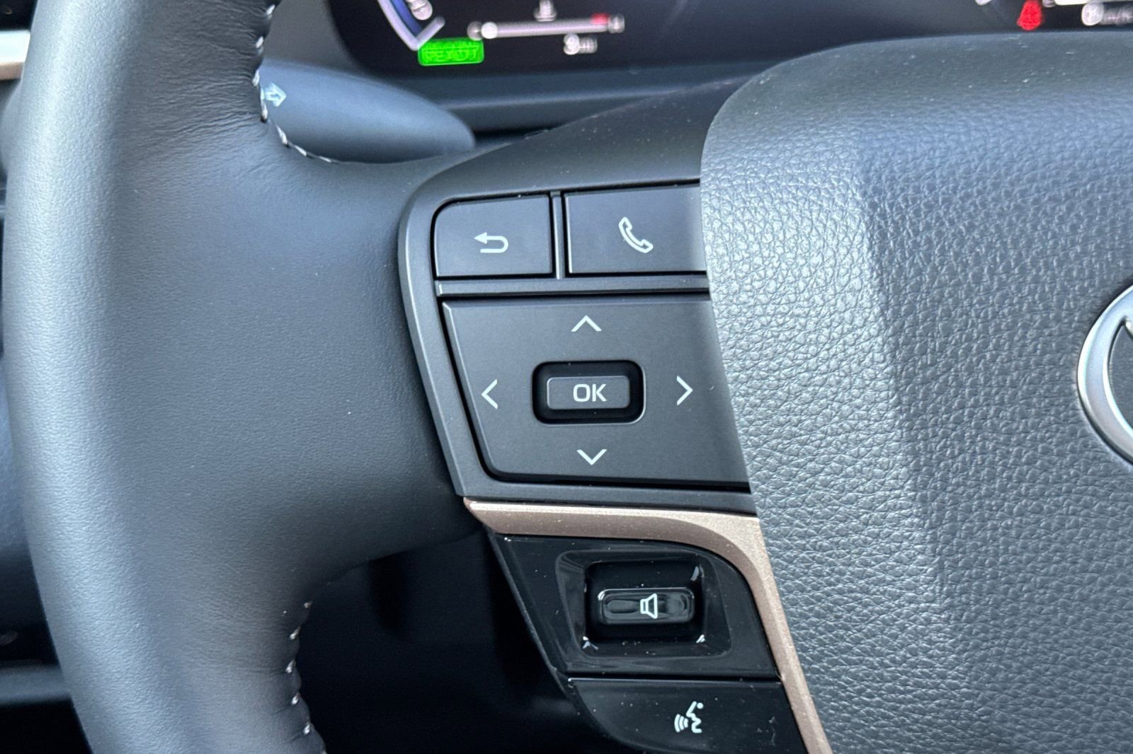 New 2026 Toyota Crown Nightshade image 26