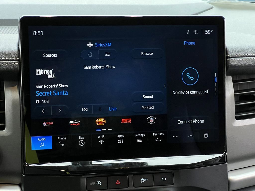 Used 2024 Ford Expedition XLT image 24