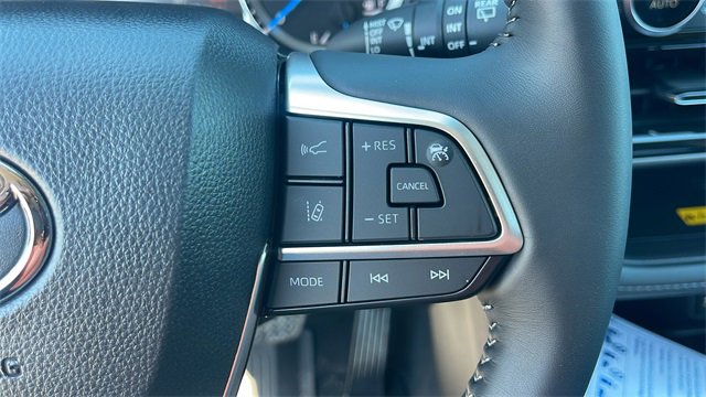 New 2026 Toyota Highlander XLE image 23