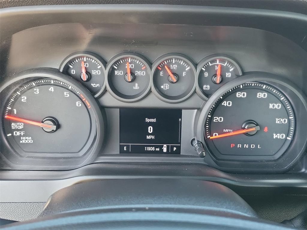 Used 2025 Chevrolet Silverado 1500 W/T RWD image 3