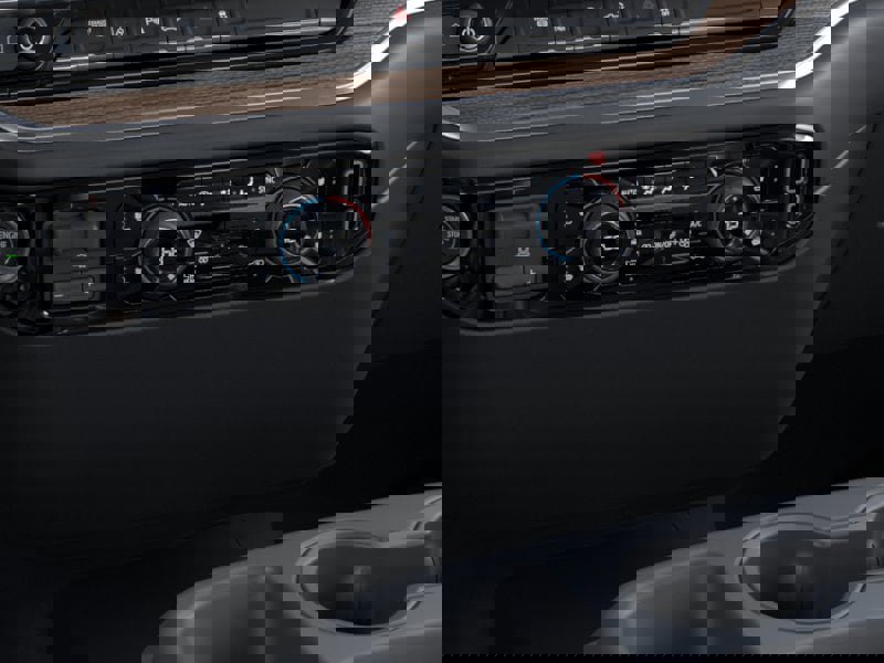 New 2024 Chevrolet Silverado 2500 LT w/ Safety Package image 23