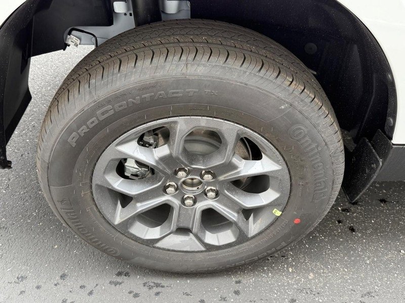 New 2025 Ford Maverick XLT image 5