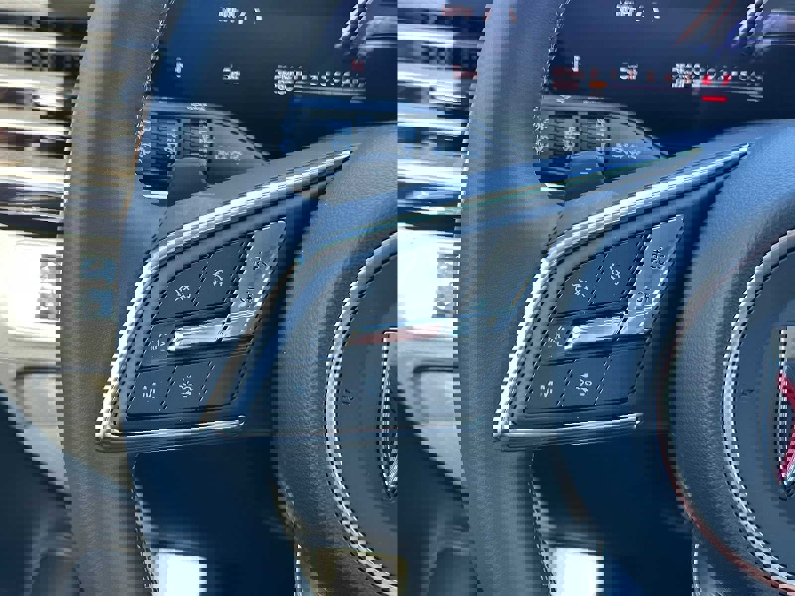 New 2025 Buick Envision Avenir image 35