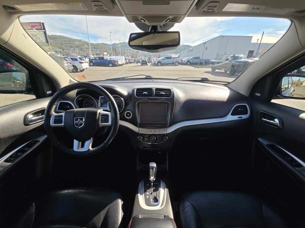 Used 2015 Dodge Journey R/T w/ Flexible Seating Group image 14