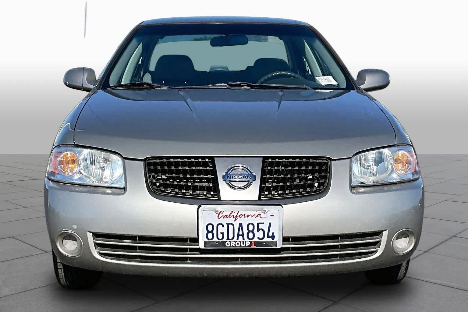 Used 2004 Nissan Sentra S FWD image 3