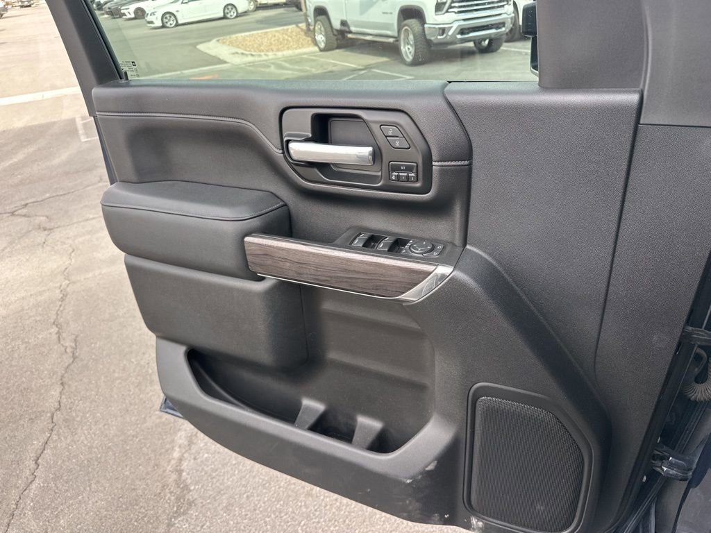 Used 2021 Chevrolet Silverado 3500 LTZ w/ Gooseneck/5TH Wheel Package image 21