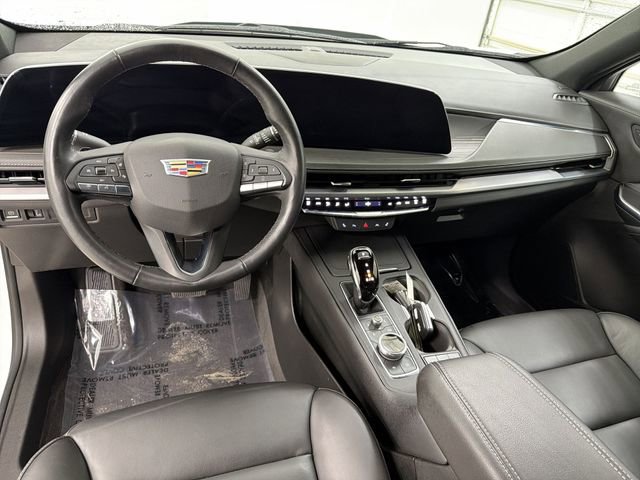 Certified 2024 Cadillac XT4 Premium Luxury w/ Cold Weather Package image 22