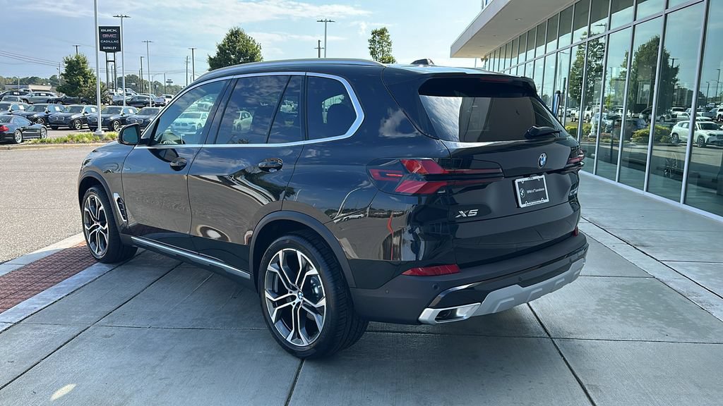 Used 2026 BMW X5 sDrive40i w/ Parking Assistance Package RWD image 4