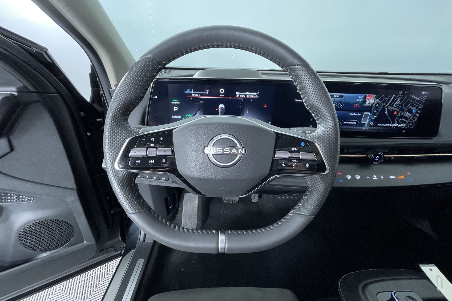 Certified 2024 Nissan Ariya AWD image 15