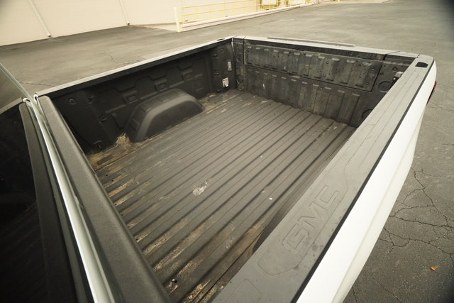 Used 2023 GMC Sierra 1500 AT4 AWD/4WD image 13