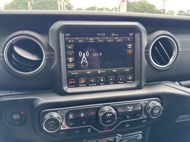 Used 2023 Jeep Wrangler Unlimited Sahara w/ Cold Weather Group AWD/4WD image 33