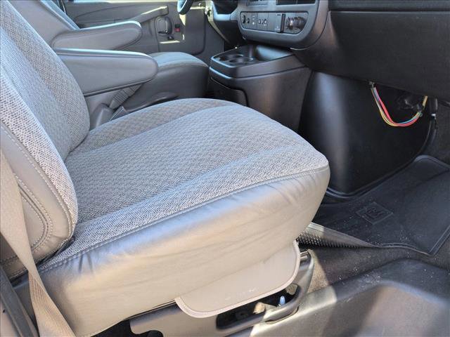 Used 2018 Chevrolet Express 3500 LT w/ LT Preferred Equipment Group image 21