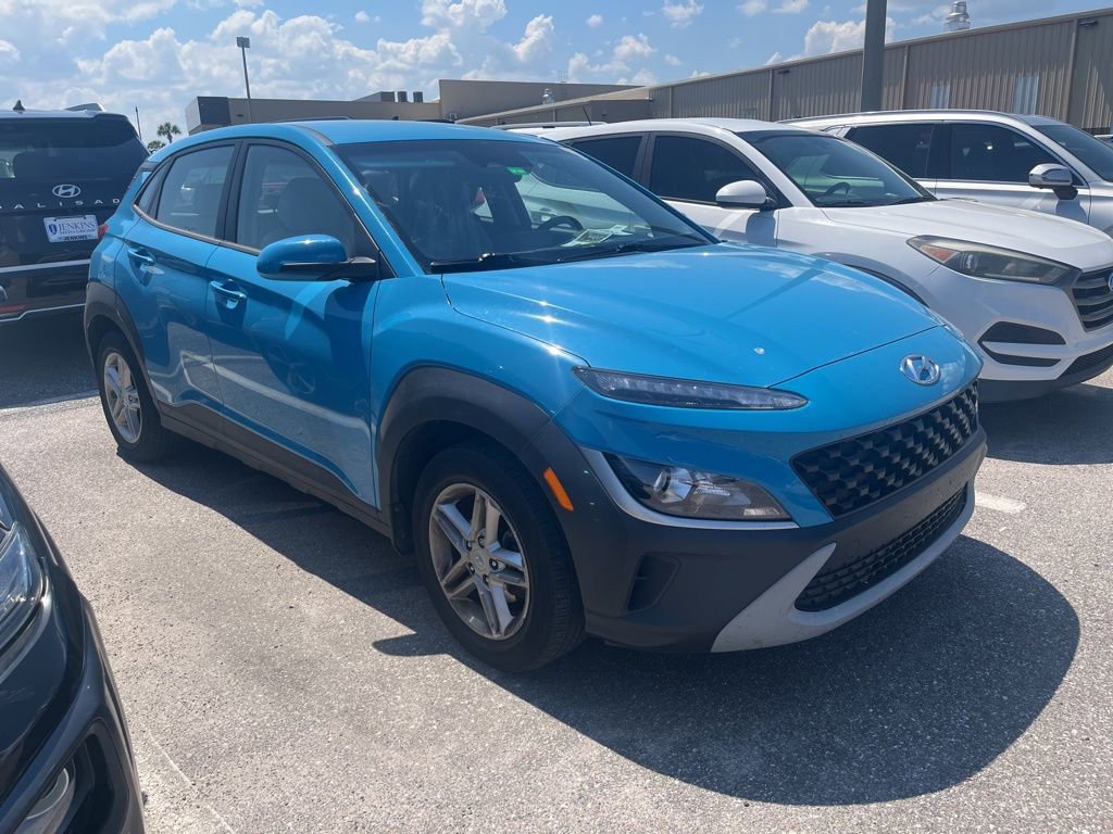 Used 2022 Hyundai Kona SE image 3