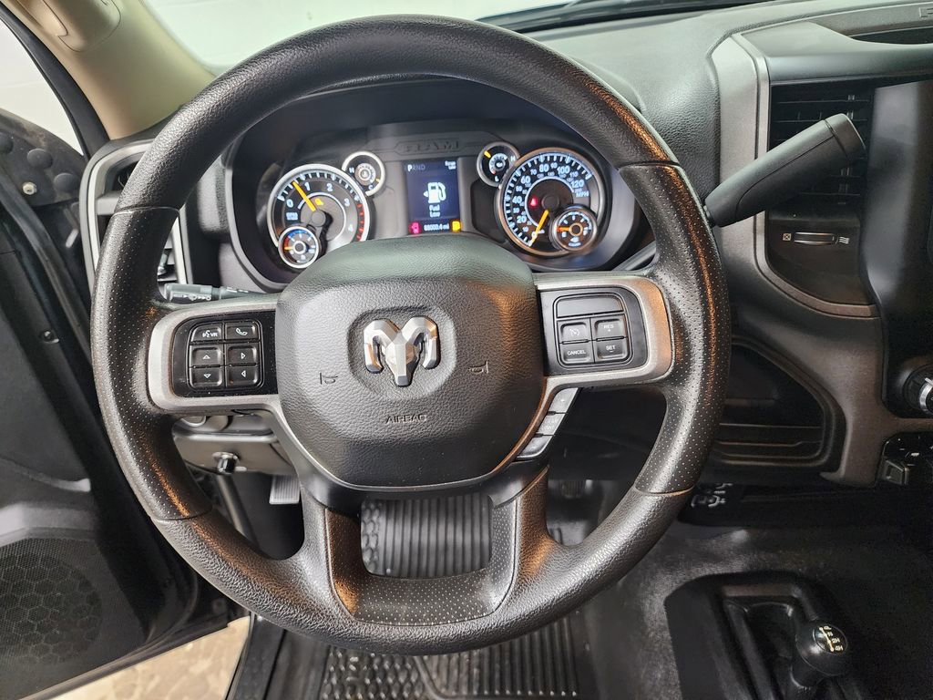 Used 2019 RAM 3500 Tradesman w/ Chrome Appearance Group image 13