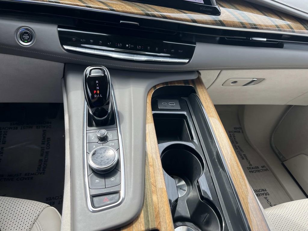 Used 2021 Cadillac Escalade ESV Sport Platinum image 36