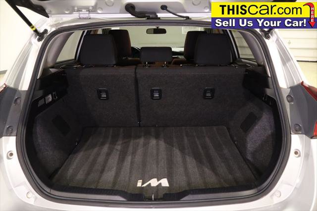 Used 2016 Scion iM Base image 24