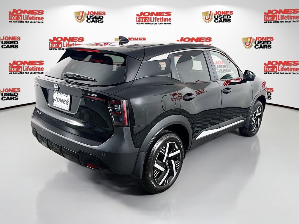 Certified 2025 Nissan Kicks SV image 15