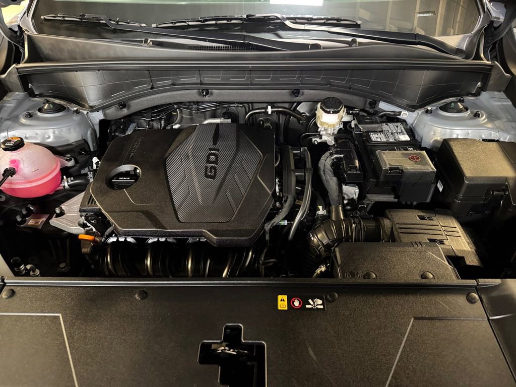 Certified 2025 Kia Sorento S image 27