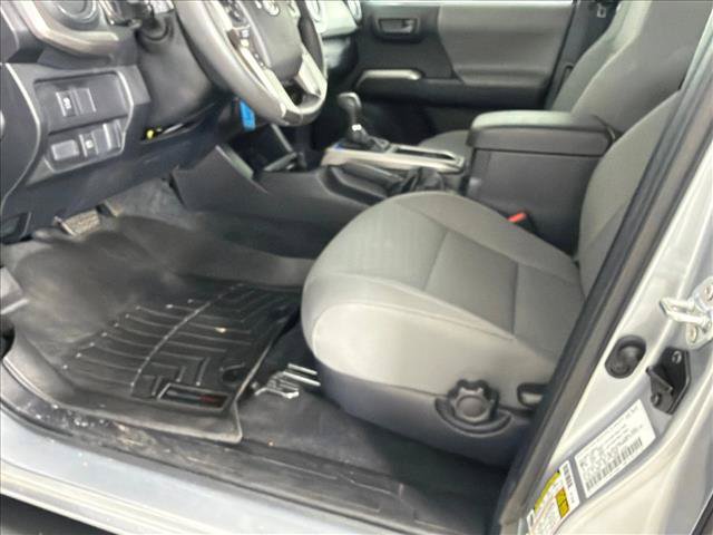 Used 2022 Toyota Tacoma SR5 RWD image 9