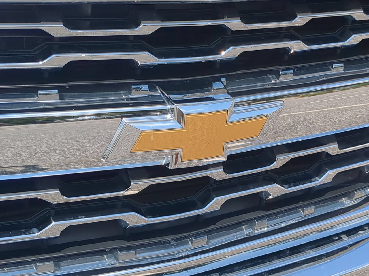 Used 2017 Chevrolet Silverado 1500 LTZ w/ Sport Package AWD/4WD image 30