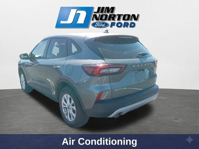 Used 2025 Ford Escape Active image 7